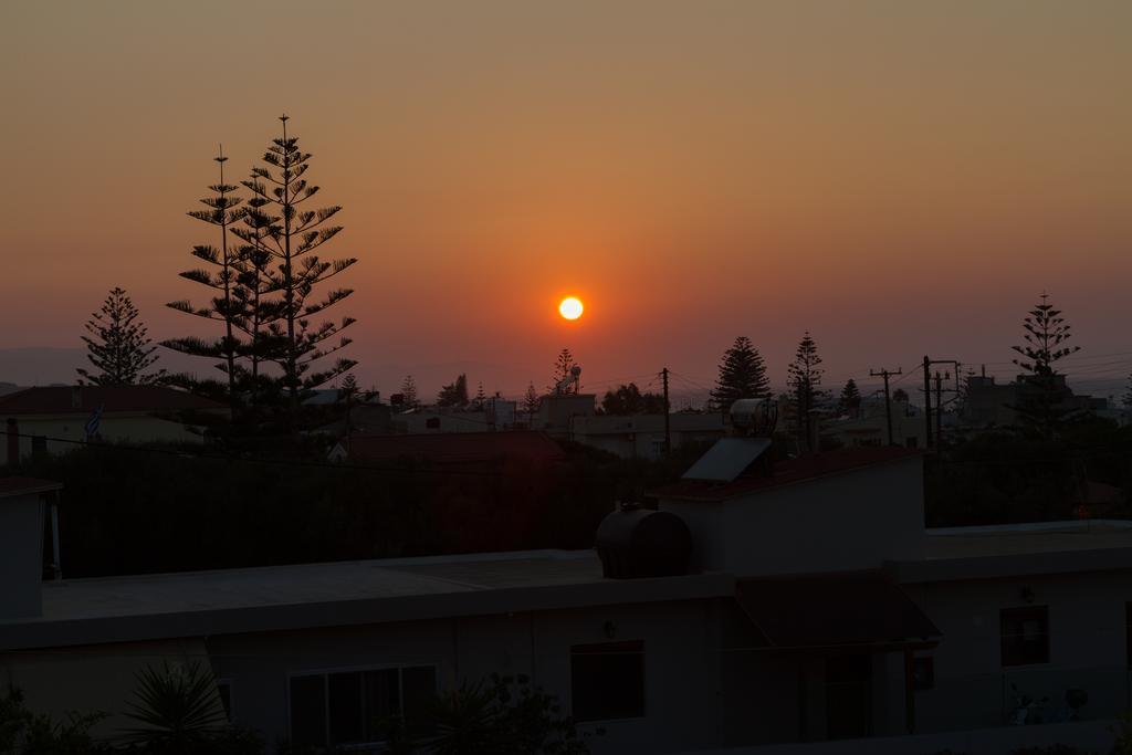 Ideal Hotel Kokkini Hani Esterno foto