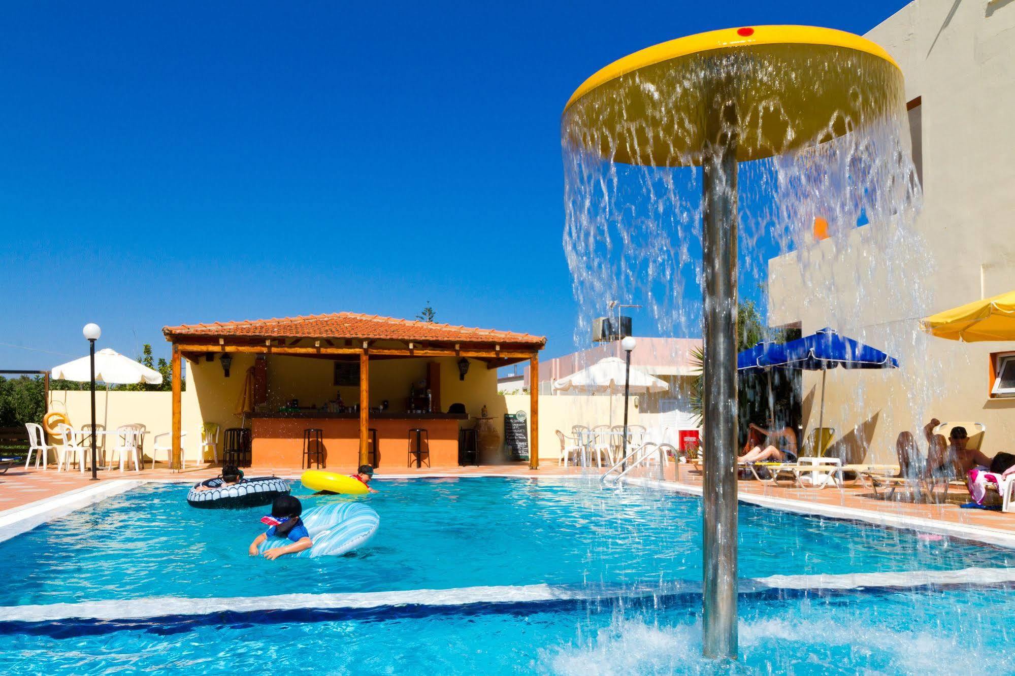 Ideal Hotel Kokkini Hani Esterno foto